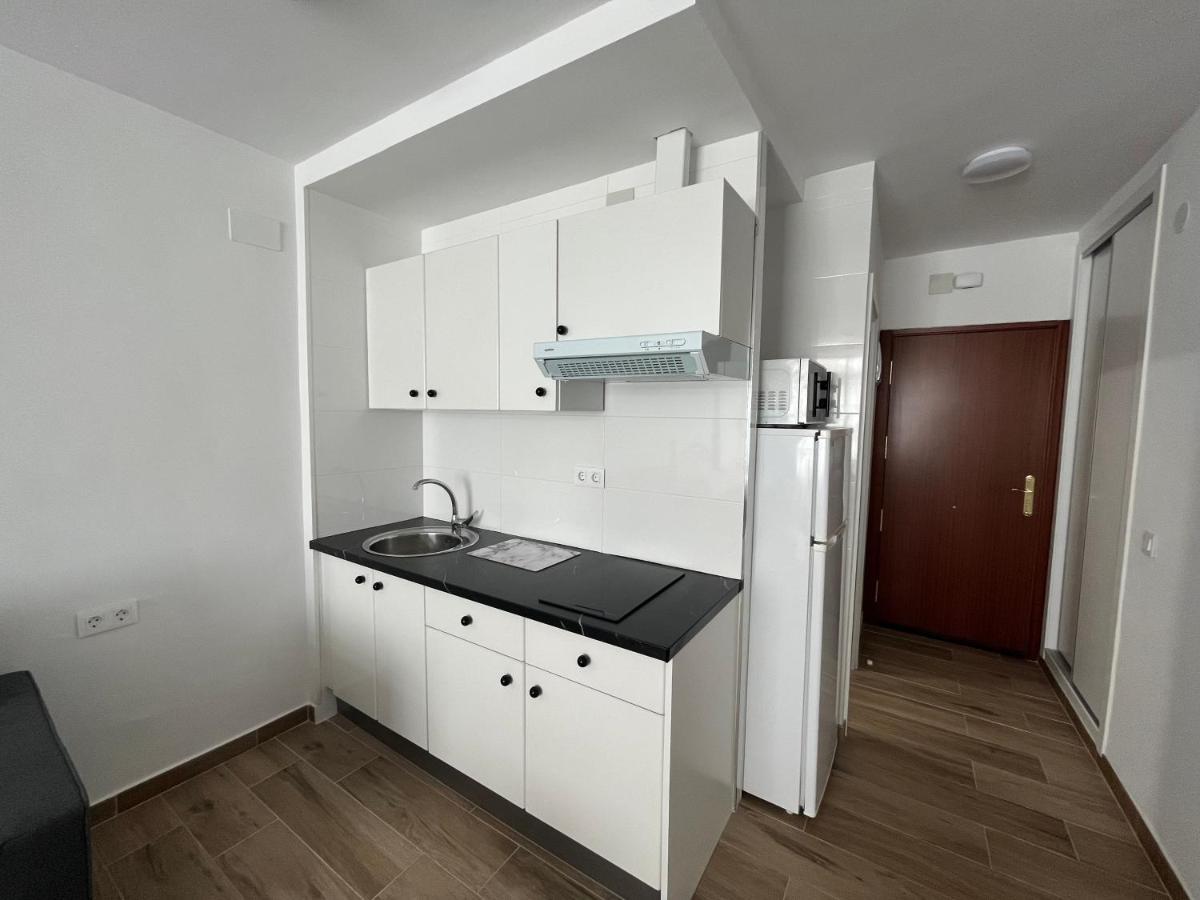 Ver621 - Estudio Con Vistas Al Mar, Wifi, Piscina, Centro A 100 Metros, Playa A 600 Metros Torremolinos Exterior foto